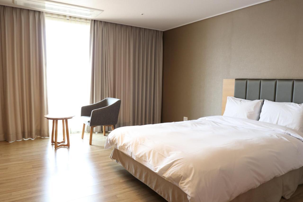 Take Hotel & Resort Inje Speedium Екстер'єр фото